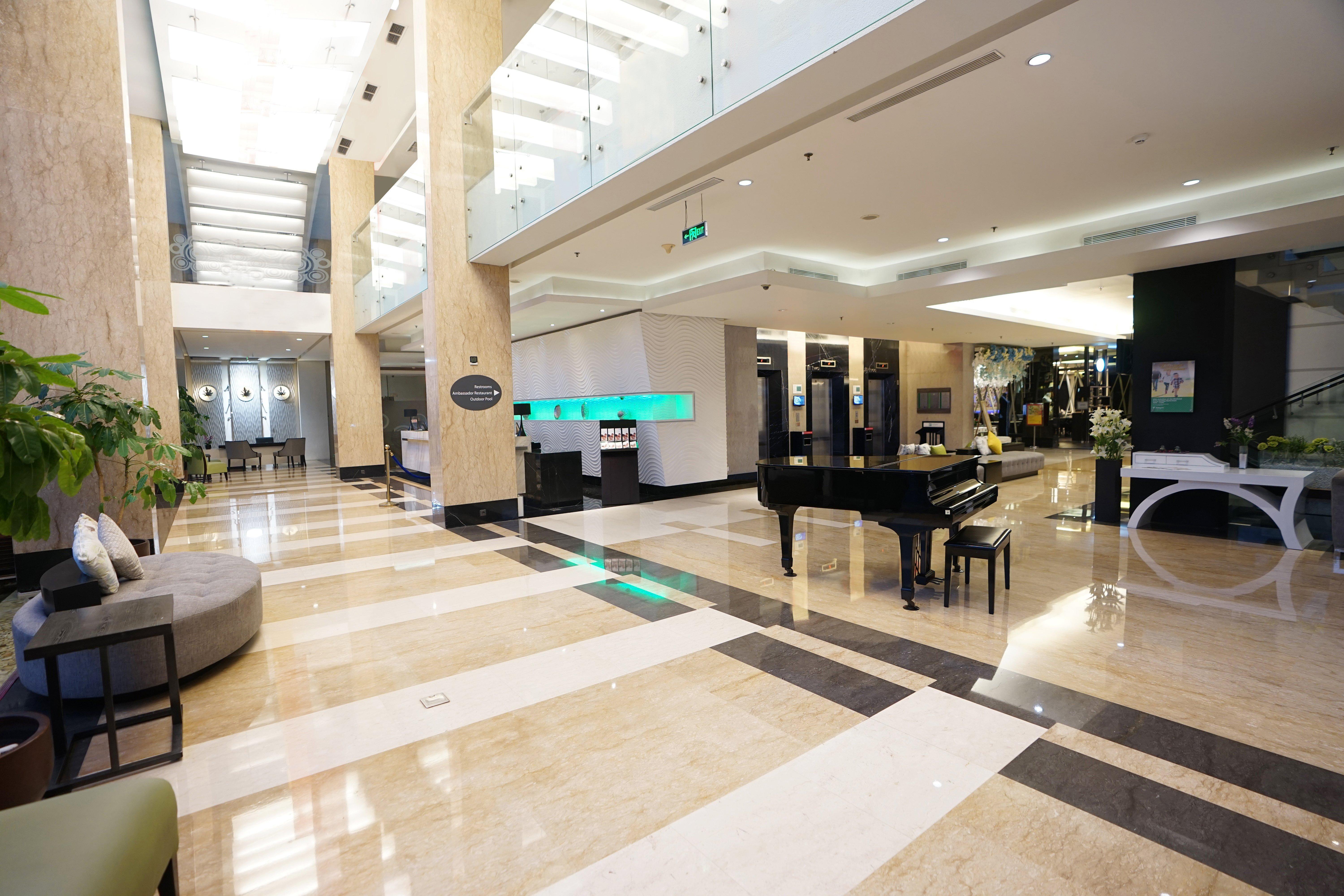 Holiday Inn Bandung Pasteur By Ihg Extérieur photo