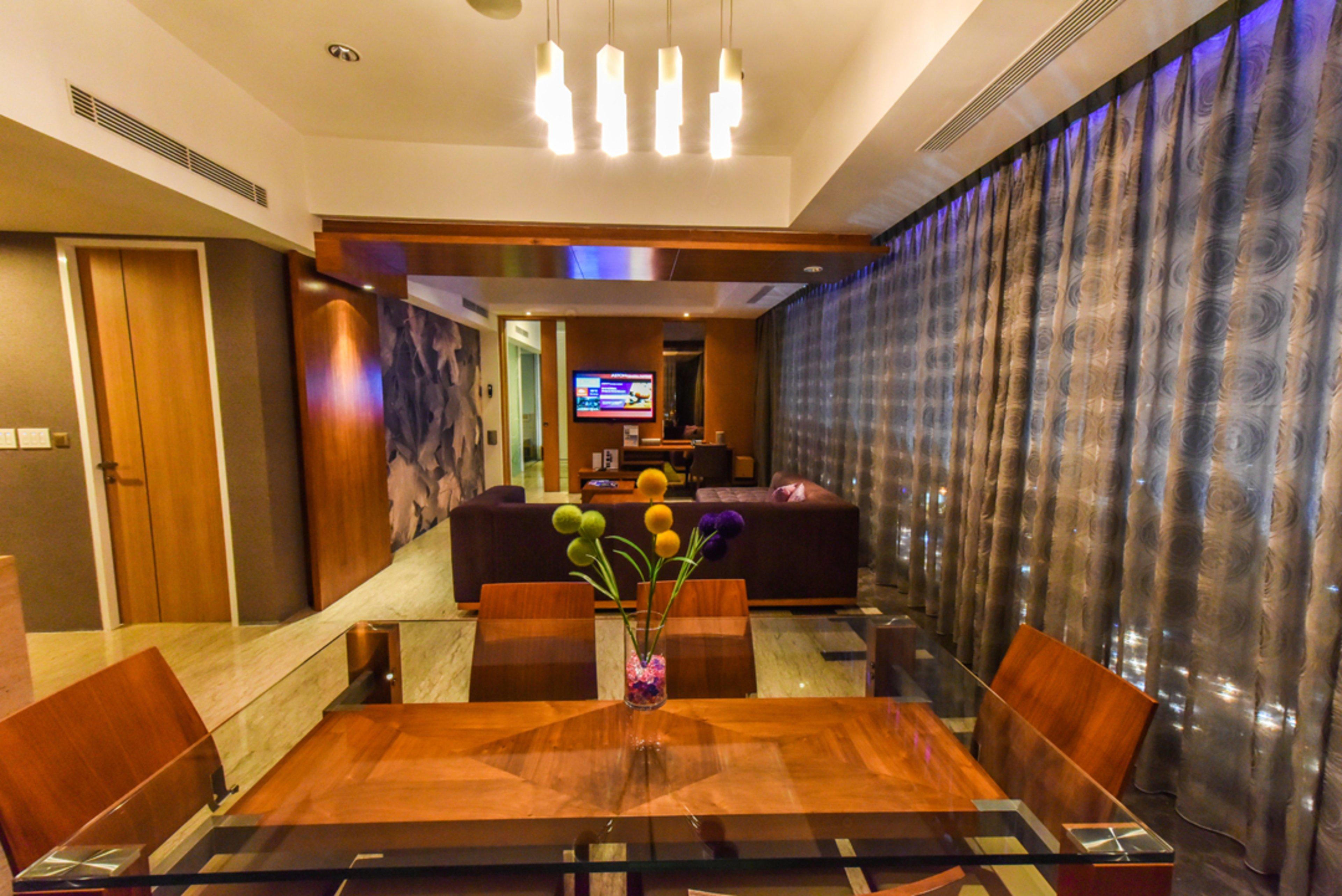 Holiday Inn Bandung Pasteur By Ihg Extérieur photo