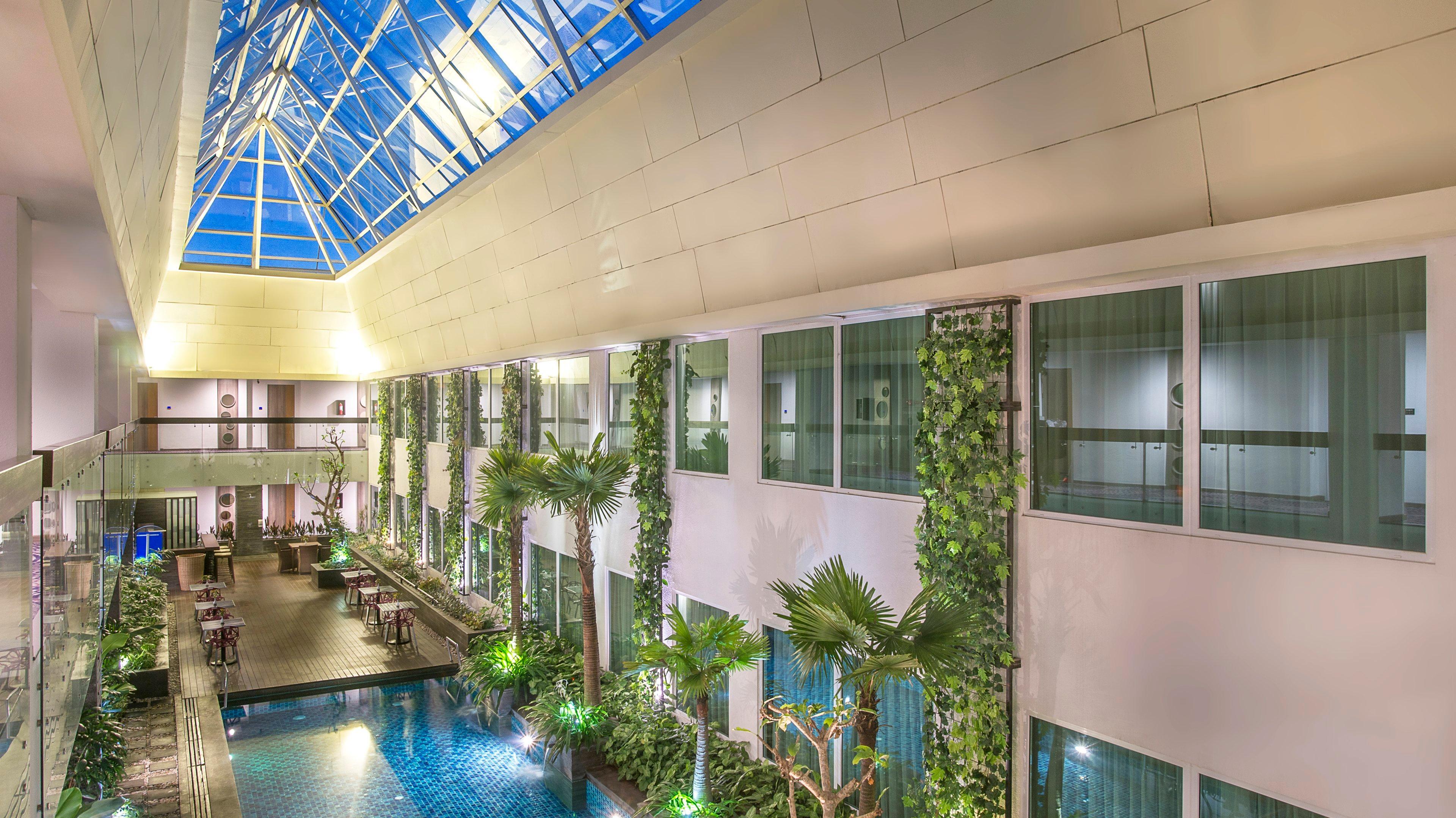 Holiday Inn Bandung Pasteur By Ihg Extérieur photo