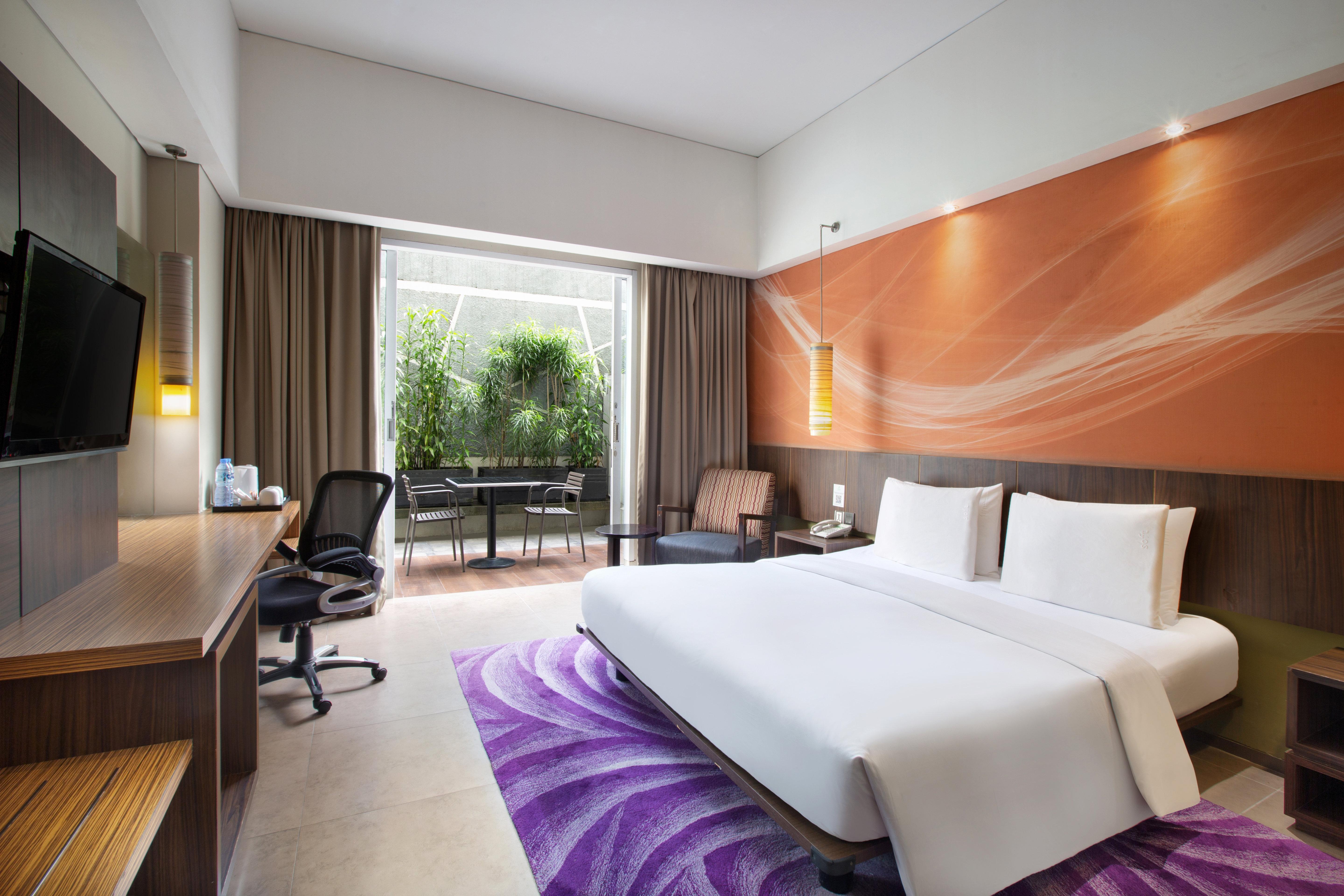 Holiday Inn Bandung Pasteur By Ihg Extérieur photo