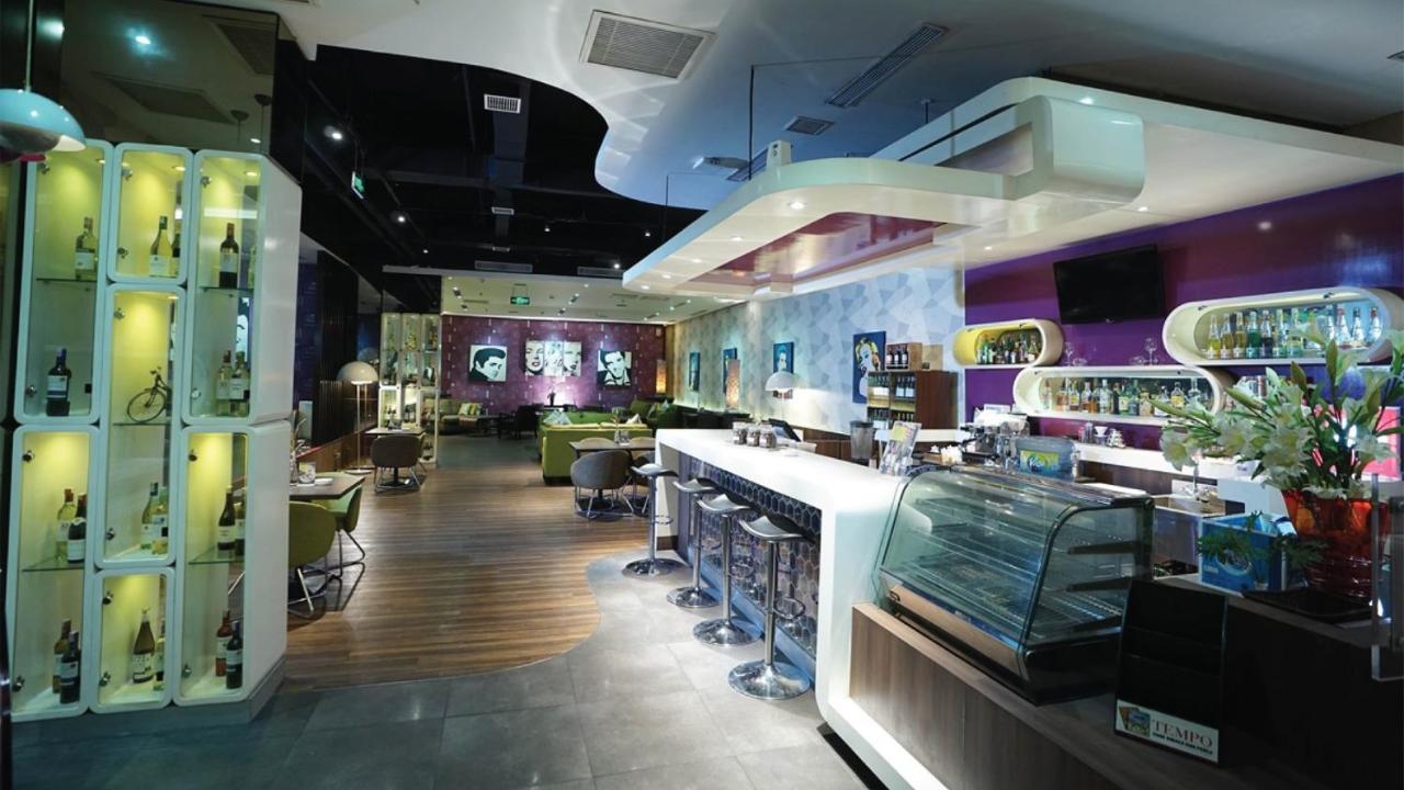 Holiday Inn Bandung Pasteur By Ihg Extérieur photo
